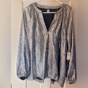 Old Navy long sleeve shiny top-Silver Shine